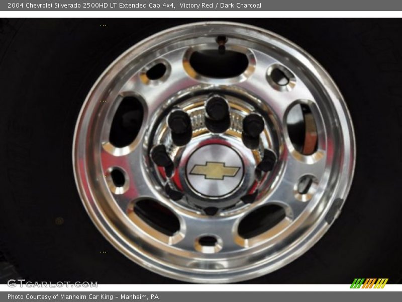 Victory Red / Dark Charcoal 2004 Chevrolet Silverado 2500HD LT Extended Cab 4x4