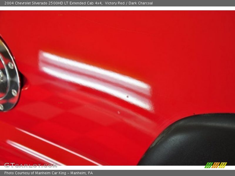 Victory Red / Dark Charcoal 2004 Chevrolet Silverado 2500HD LT Extended Cab 4x4
