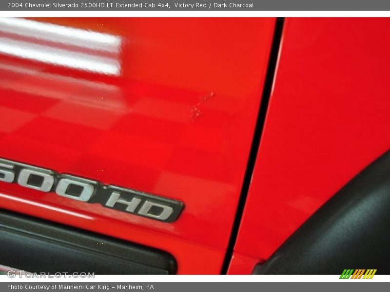 Victory Red / Dark Charcoal 2004 Chevrolet Silverado 2500HD LT Extended Cab 4x4