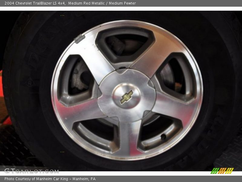 Medium Red Metallic / Medium Pewter 2004 Chevrolet TrailBlazer LS 4x4