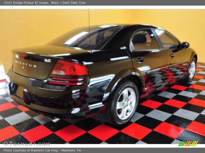 Black / Dark Slate Gray 2001 Dodge Stratus ES Sedan