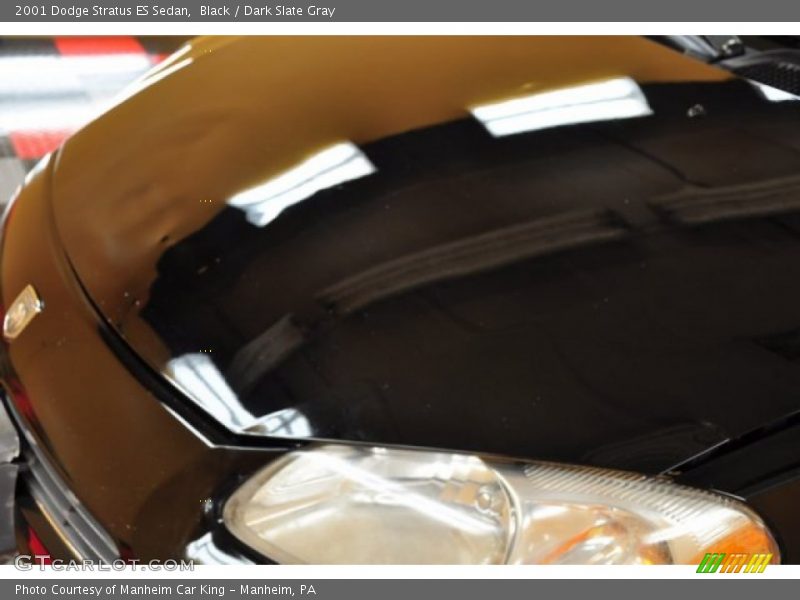 Black / Dark Slate Gray 2001 Dodge Stratus ES Sedan