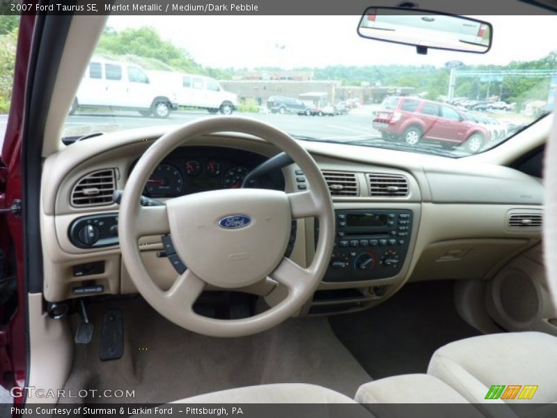 Merlot Metallic / Medium/Dark Pebble 2007 Ford Taurus SE
