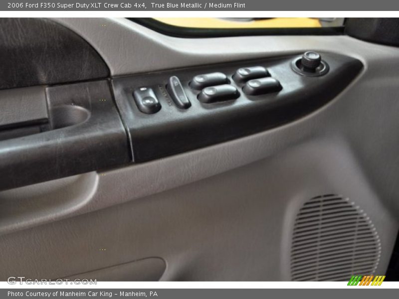 True Blue Metallic / Medium Flint 2006 Ford F350 Super Duty XLT Crew Cab 4x4