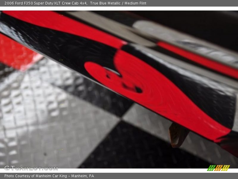 True Blue Metallic / Medium Flint 2006 Ford F350 Super Duty XLT Crew Cab 4x4