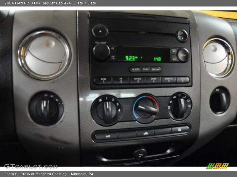 Controls of 2004 F150 FX4 Regular Cab 4x4