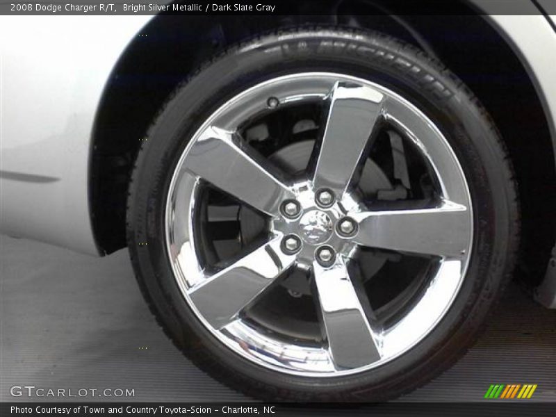 Bright Silver Metallic / Dark Slate Gray 2008 Dodge Charger R/T
