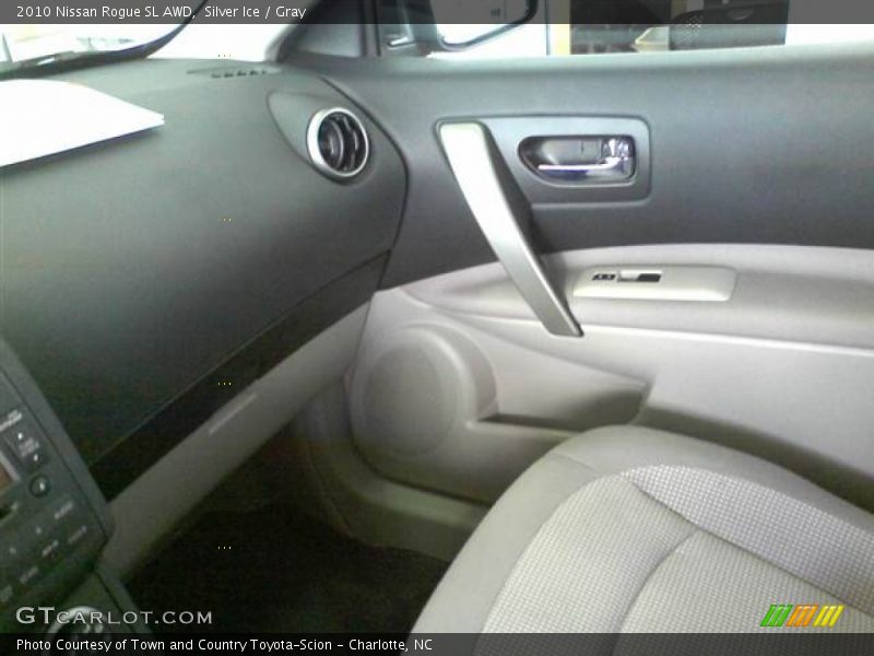 Silver Ice / Gray 2010 Nissan Rogue SL AWD
