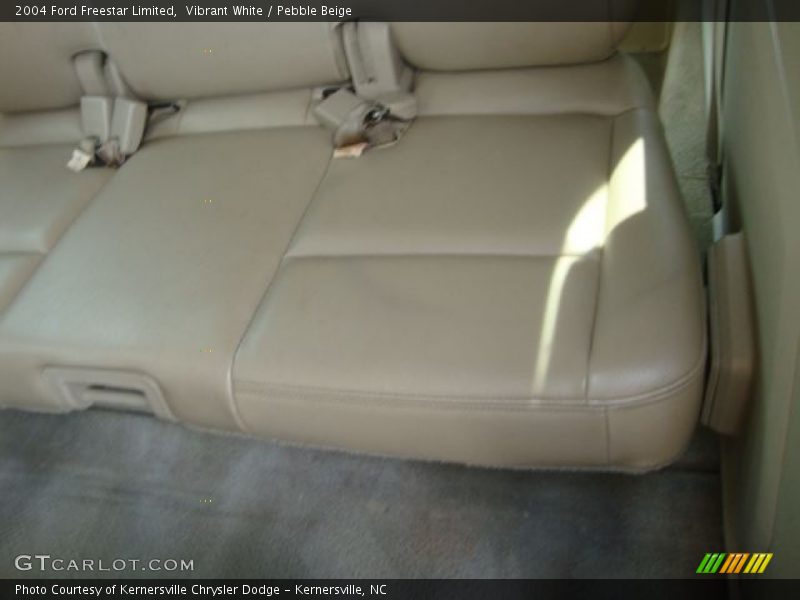 Vibrant White / Pebble Beige 2004 Ford Freestar Limited