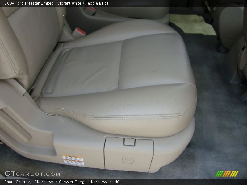 Vibrant White / Pebble Beige 2004 Ford Freestar Limited