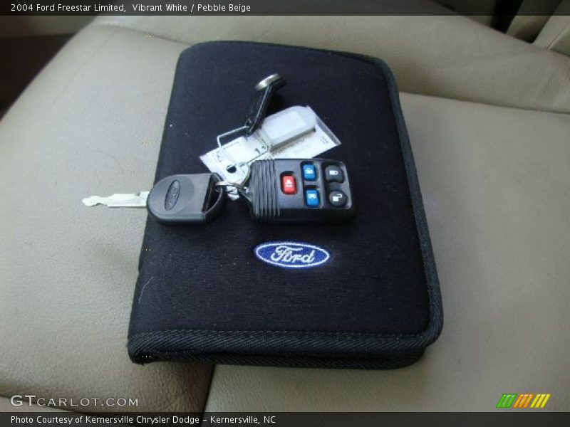 Books/Manuals of 2004 Freestar Limited