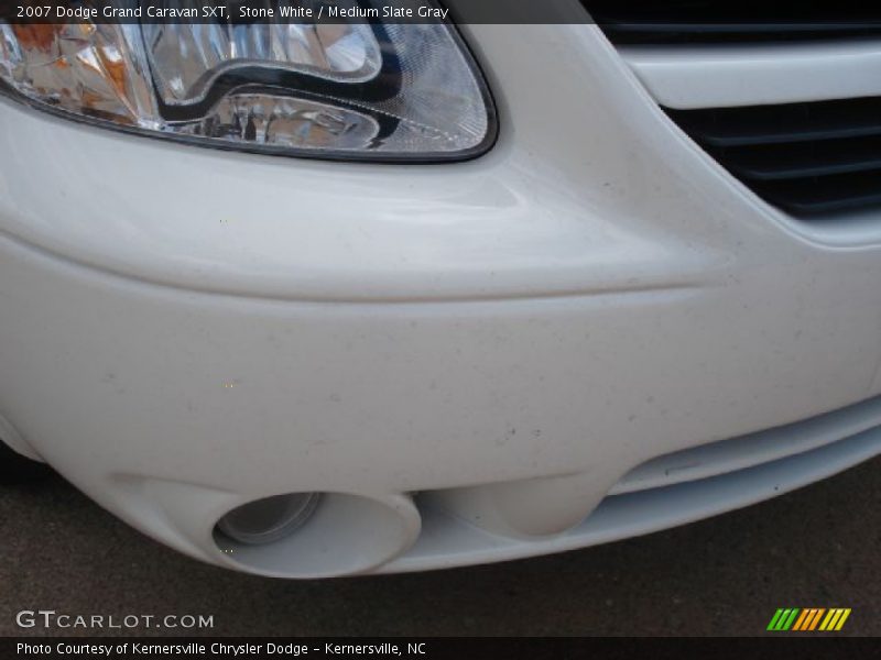 Stone White / Medium Slate Gray 2007 Dodge Grand Caravan SXT