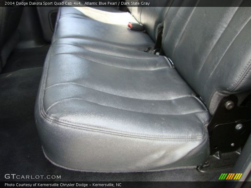 Atlantic Blue Pearl / Dark Slate Gray 2004 Dodge Dakota Sport Quad Cab 4x4