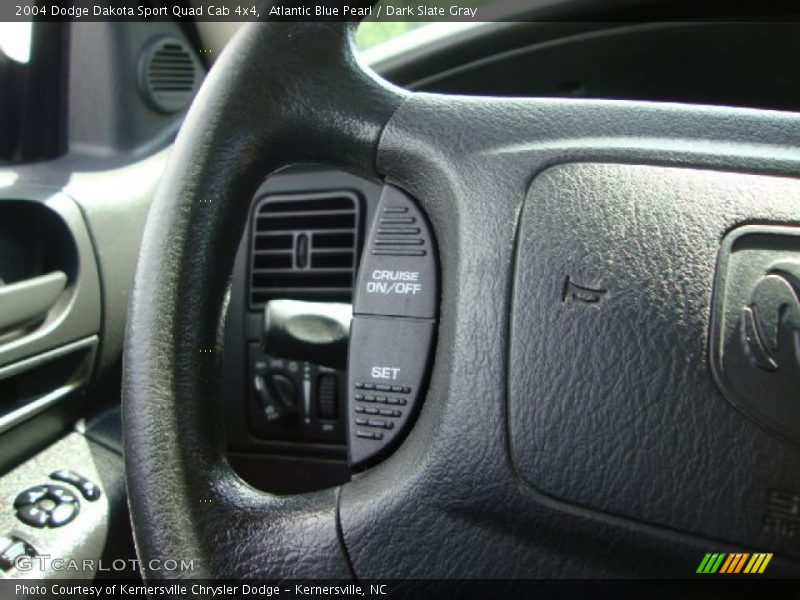 Atlantic Blue Pearl / Dark Slate Gray 2004 Dodge Dakota Sport Quad Cab 4x4