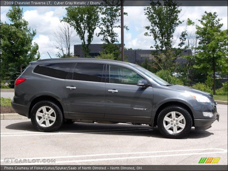 Cyber Gray Metallic / Ebony 2009 Chevrolet Traverse LT