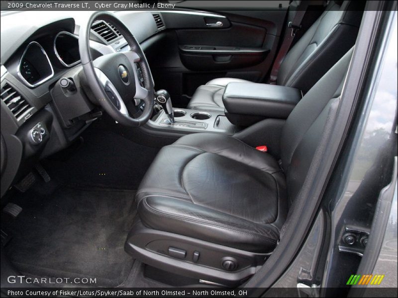 Cyber Gray Metallic / Ebony 2009 Chevrolet Traverse LT
