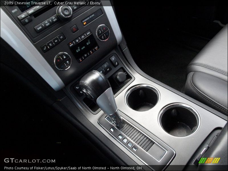 Cyber Gray Metallic / Ebony 2009 Chevrolet Traverse LT