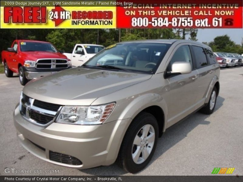 Light Sandstone Metallic / Pastel Pebble Beige 2009 Dodge Journey SXT