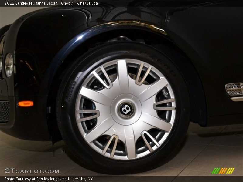  2011 Mulsanne Sedan Wheel