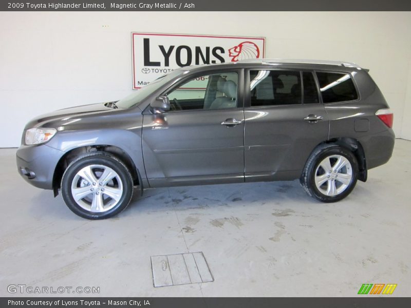 Magnetic Gray Metallic / Ash 2009 Toyota Highlander Limited