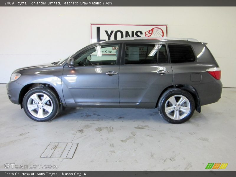 Magnetic Gray Metallic / Ash 2009 Toyota Highlander Limited
