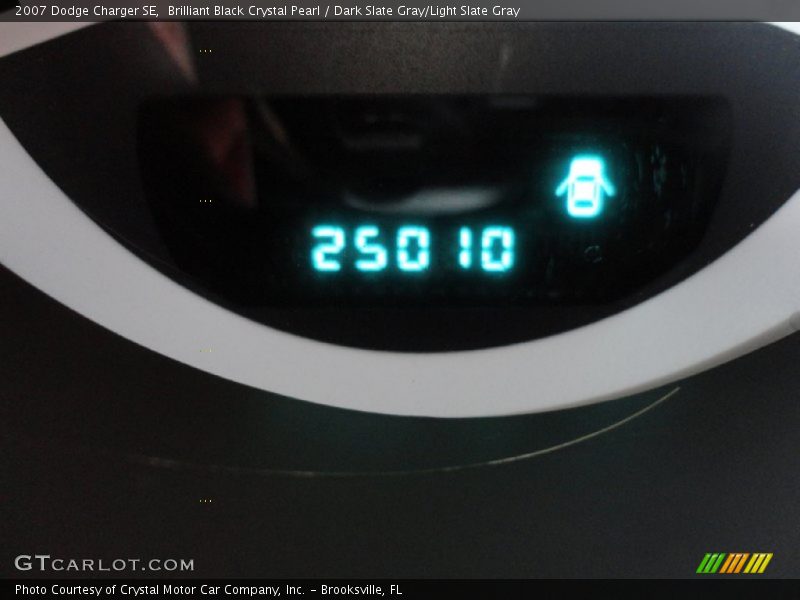 Brilliant Black Crystal Pearl / Dark Slate Gray/Light Slate Gray 2007 Dodge Charger SE