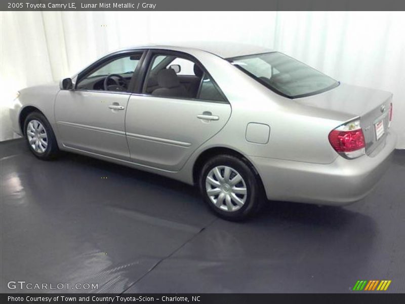 Lunar Mist Metallic / Gray 2005 Toyota Camry LE