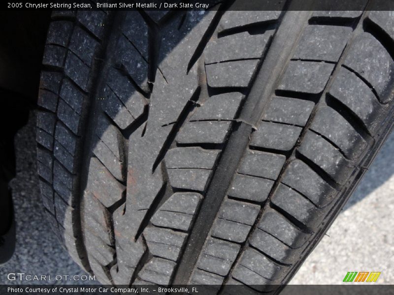 Brilliant Silver Metallic / Dark Slate Gray 2005 Chrysler Sebring Sedan