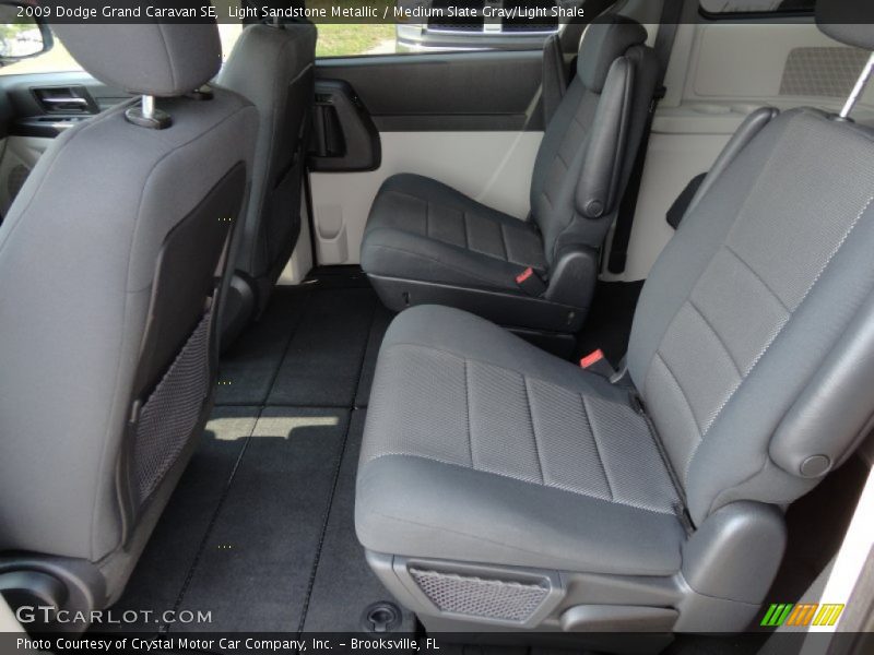Light Sandstone Metallic / Medium Slate Gray/Light Shale 2009 Dodge Grand Caravan SE