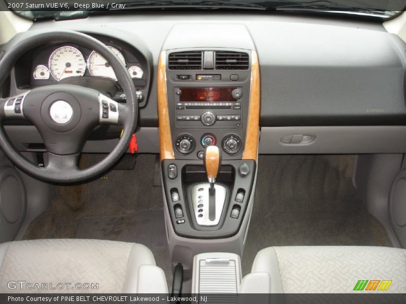 Dashboard of 2007 VUE V6