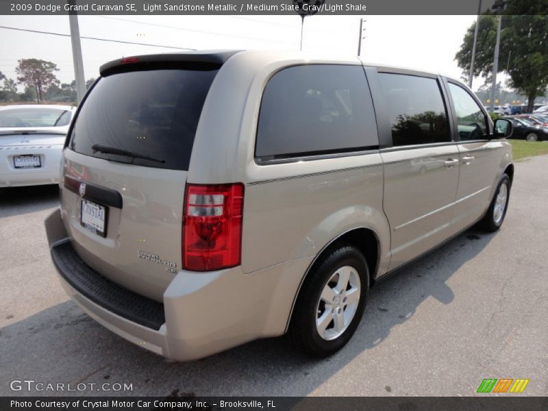 Light Sandstone Metallic / Medium Slate Gray/Light Shale 2009 Dodge Grand Caravan SE