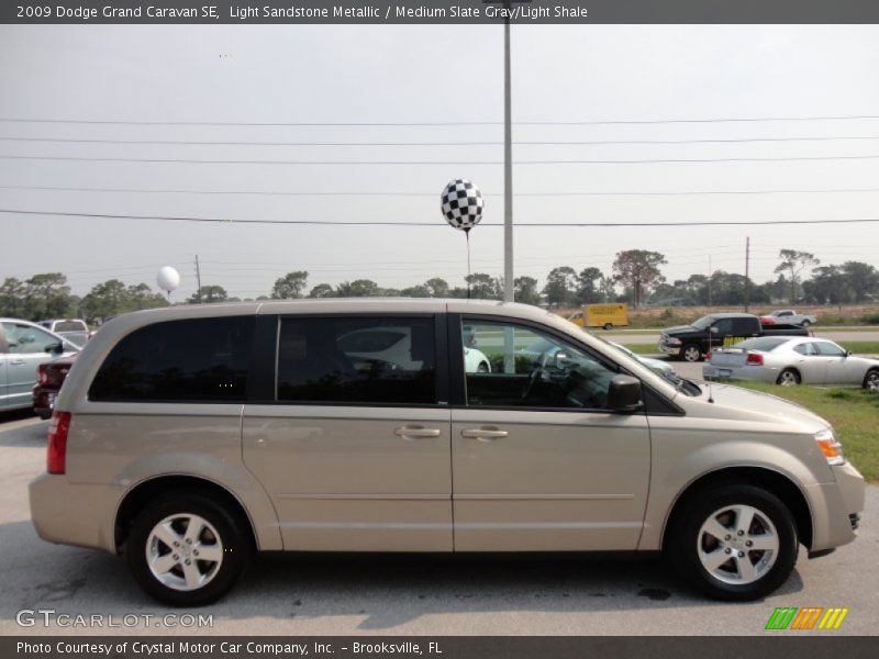 Light Sandstone Metallic / Medium Slate Gray/Light Shale 2009 Dodge Grand Caravan SE