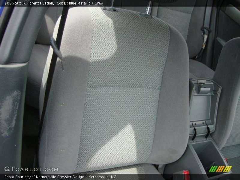 Cobalt Blue Metallic / Grey 2006 Suzuki Forenza Sedan