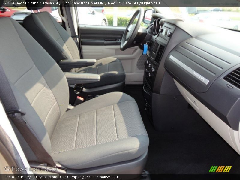 Light Sandstone Metallic / Medium Slate Gray/Light Shale 2009 Dodge Grand Caravan SE