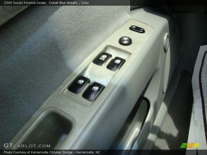 Cobalt Blue Metallic / Grey 2006 Suzuki Forenza Sedan