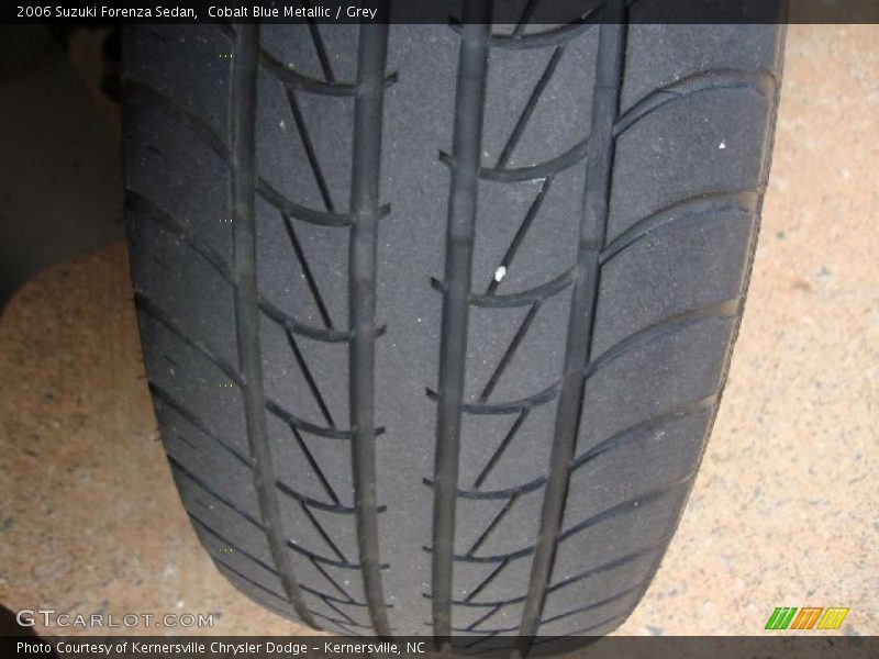 Cobalt Blue Metallic / Grey 2006 Suzuki Forenza Sedan