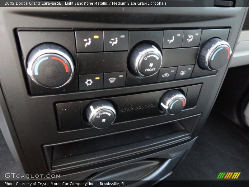 Light Sandstone Metallic / Medium Slate Gray/Light Shale 2009 Dodge Grand Caravan SE