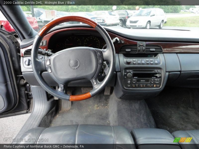 Dashboard of 2000 DeVille DHS