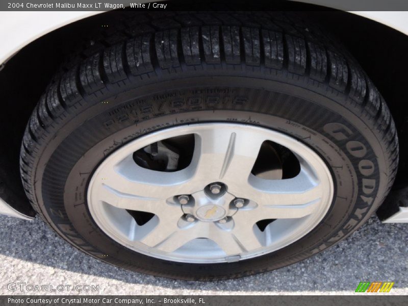 White / Gray 2004 Chevrolet Malibu Maxx LT Wagon