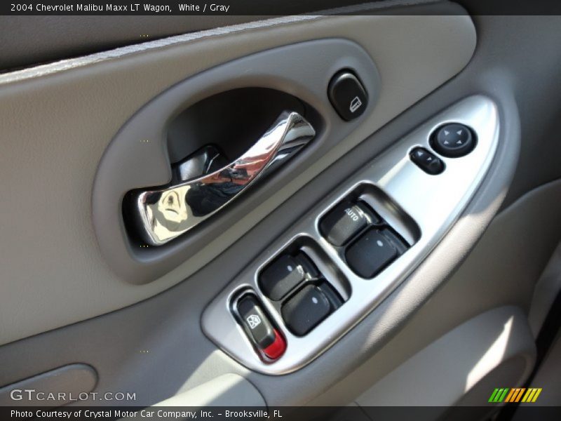 White / Gray 2004 Chevrolet Malibu Maxx LT Wagon