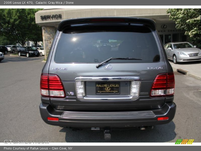 Galactic Gray Mica / Stone 2006 Lexus LX 470