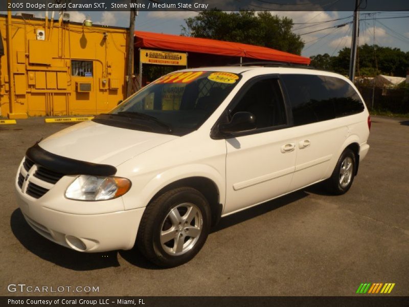 Stone White / Medium Slate Gray 2005 Dodge Grand Caravan SXT