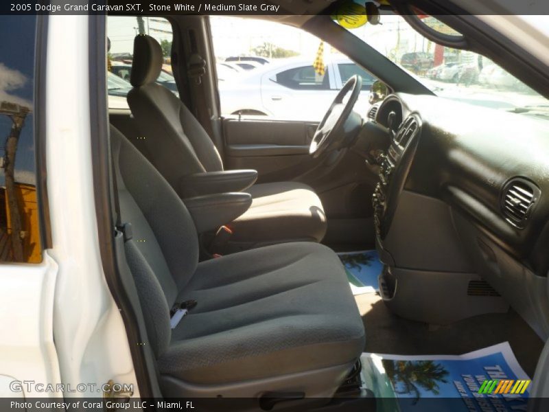 Stone White / Medium Slate Gray 2005 Dodge Grand Caravan SXT