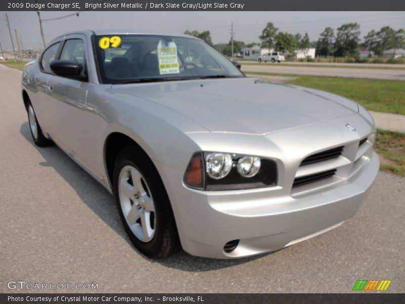 Bright Silver Metallic / Dark Slate Gray/Light Slate Gray 2009 Dodge Charger SE