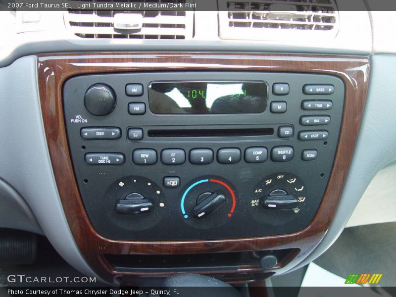 Light Tundra Metallic / Medium/Dark Flint 2007 Ford Taurus SEL