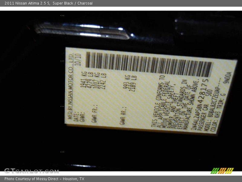 Super Black / Charcoal 2011 Nissan Altima 2.5 S