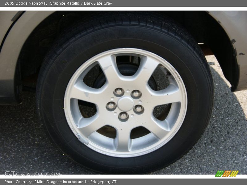 Graphite Metallic / Dark Slate Gray 2005 Dodge Neon SXT