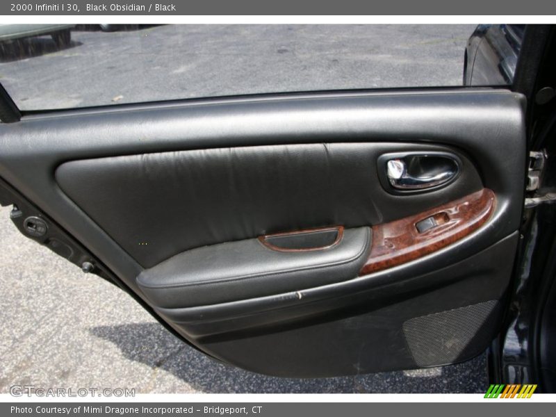 Black Obsidian / Black 2000 Infiniti I 30