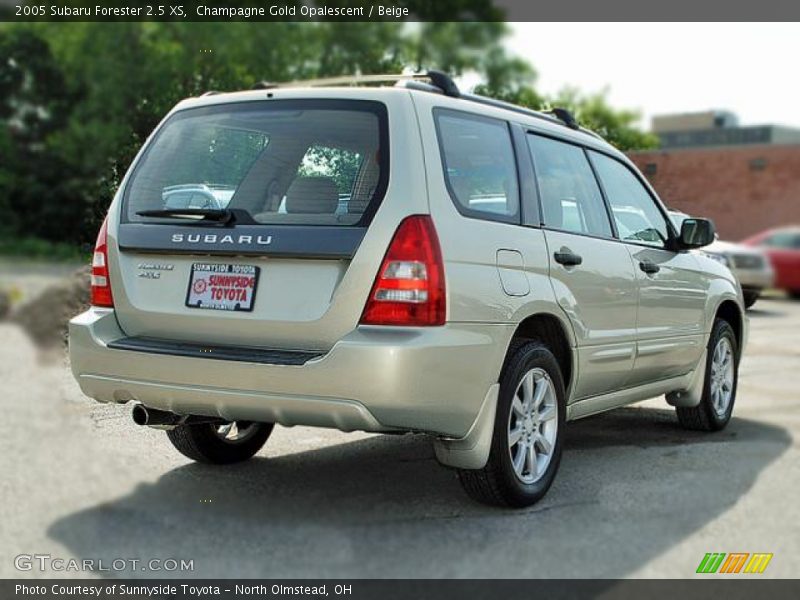 Champagne Gold Opalescent / Beige 2005 Subaru Forester 2.5 XS