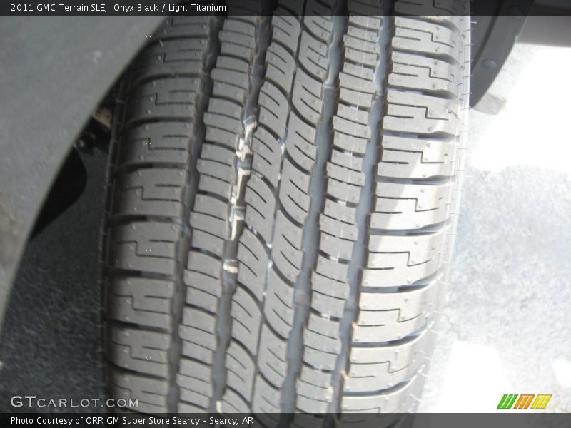 Onyx Black / Light Titanium 2011 GMC Terrain SLE
